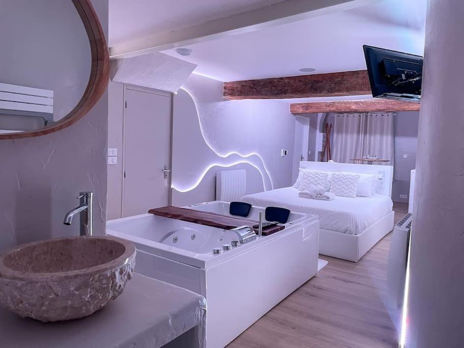 A La Folie - Loft & Spa Montrevault Exterior photo